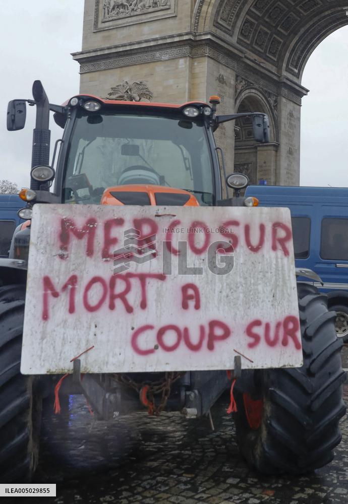 Farmers' Demonstration in Front of Arc De Triomphe - Paris