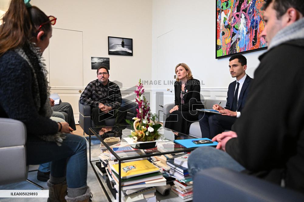 French National Assembly President Meets Farmers’ Union - Paris