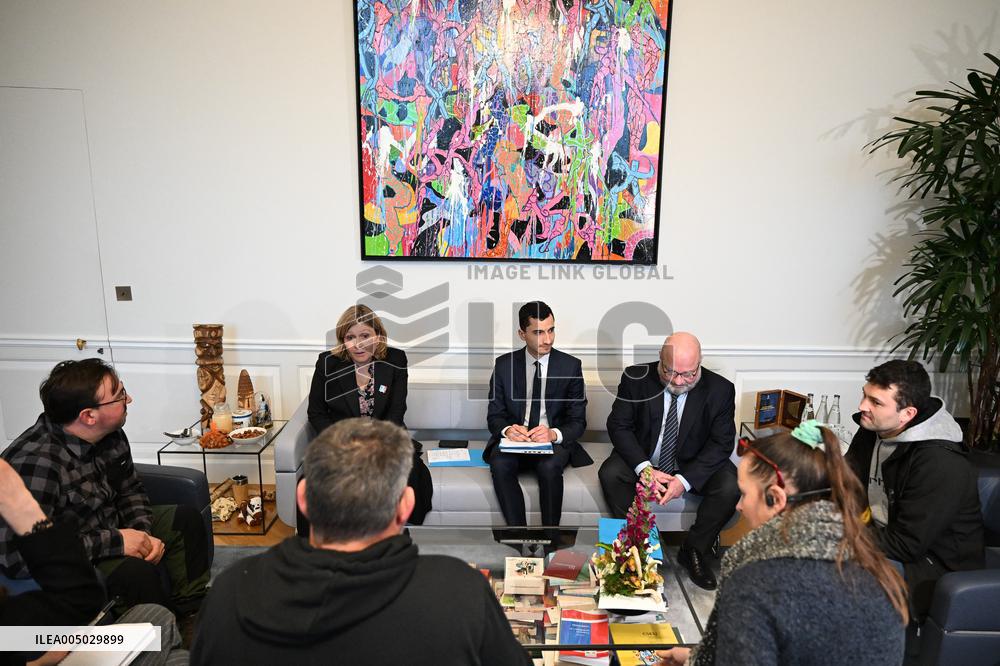 French National Assembly President Meets Farmers’ Union - Paris