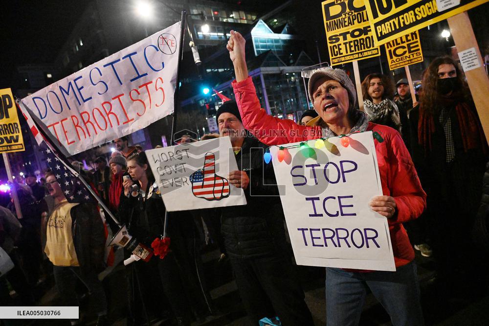 Protesters demonstrate against raids conducted by the US Immigration and Customs Enforcement (ICE)  OD