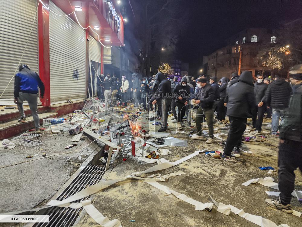 Protests in Iran January 8