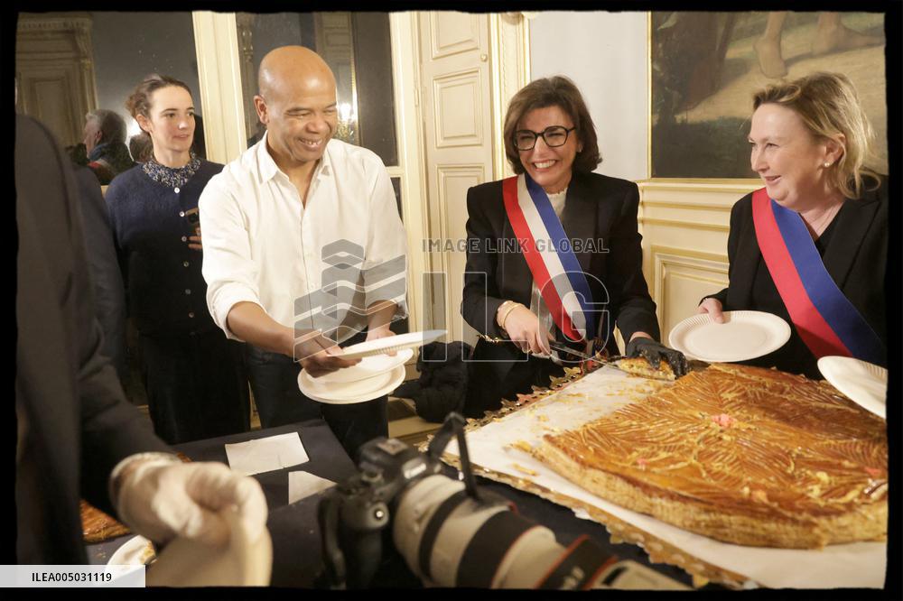 Rachida Dati At Epiphany Event - Paris