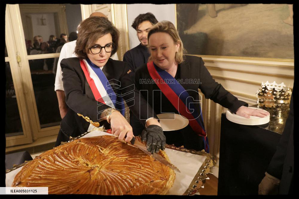 Rachida Dati At Epiphany Event - Paris