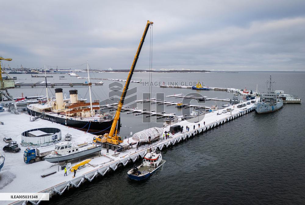 Rescue operation for cargo vessel Athos