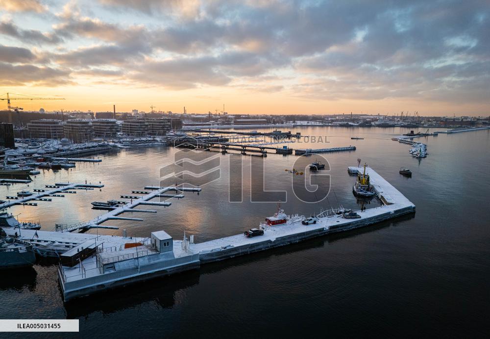 Rescue operation for cargo vessel Athos