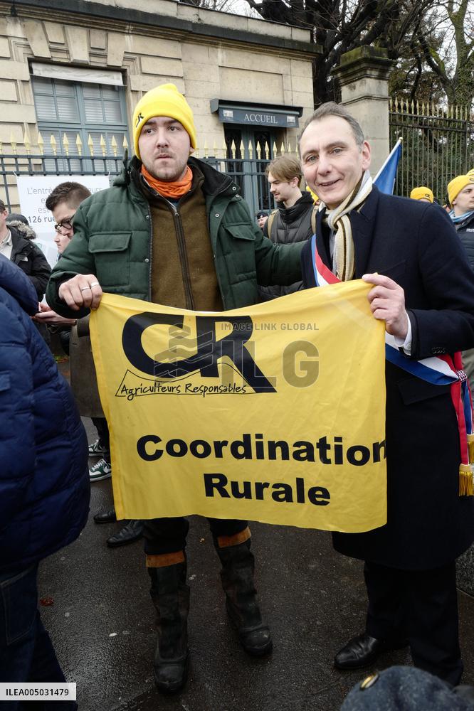 Farmers Protest In Front Of The National Assembly - Paris