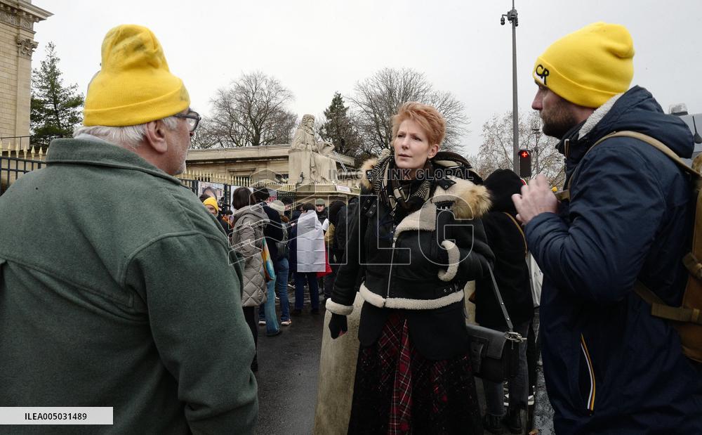 Farmers Protest In Front Of The National Assembly - Paris