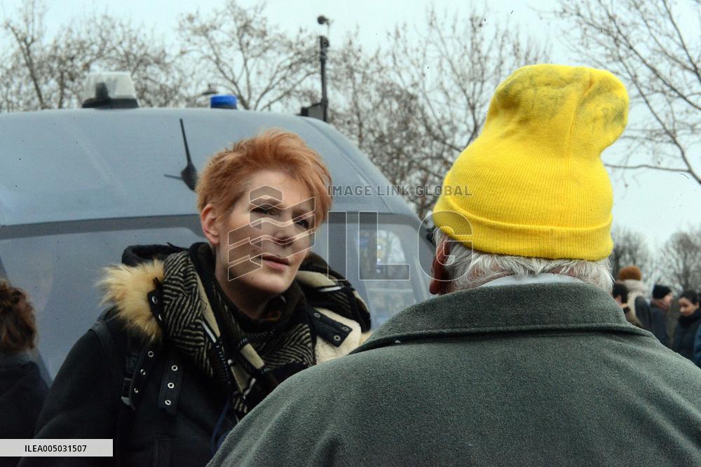 Farmers Protest In Front Of The National Assembly - Paris