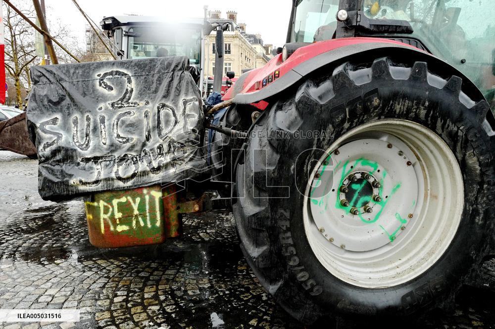 Several Dozen Farmers From The Coordination Rurale Arriving In Paris