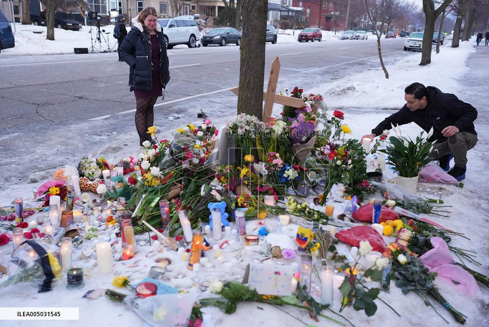 Memorial After Fatal Shooting - Minneapolis