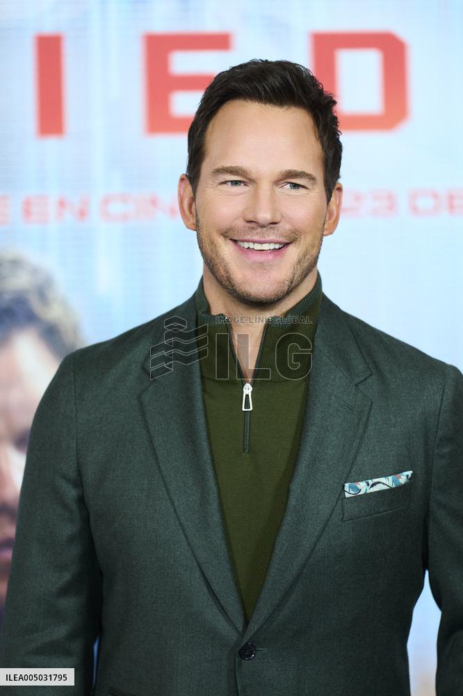 Chris Pratt At Mercy Photocall - Madrid