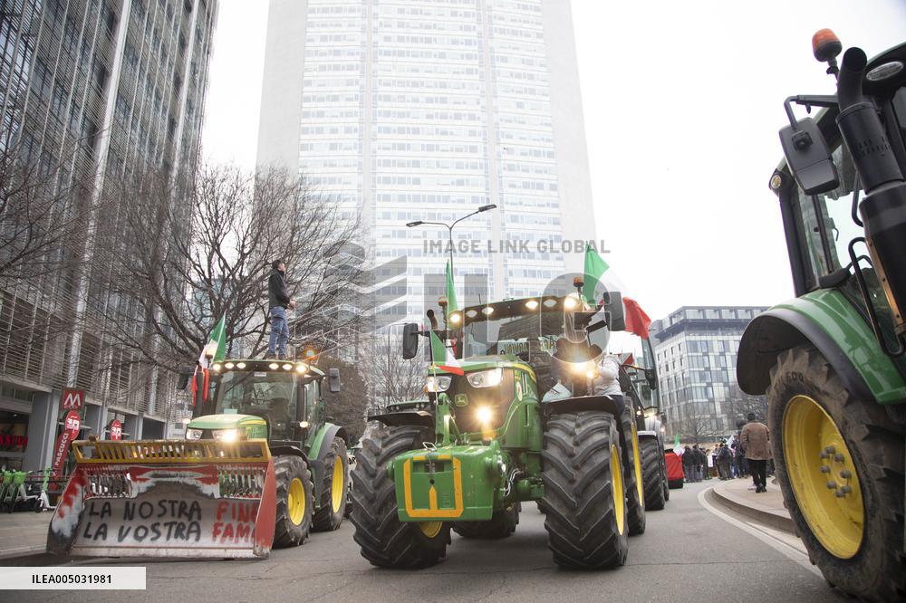 Milan, Piazza Duca D'Aosta, Demonstration to Say No to Approval of the Mercosur Treaty