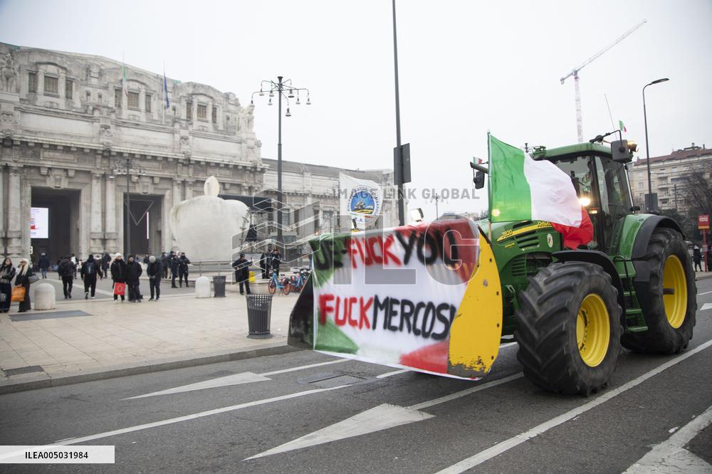 Milan, Piazza Duca D'Aosta, Demonstration to Say No to Approval of the Mercosur Treaty