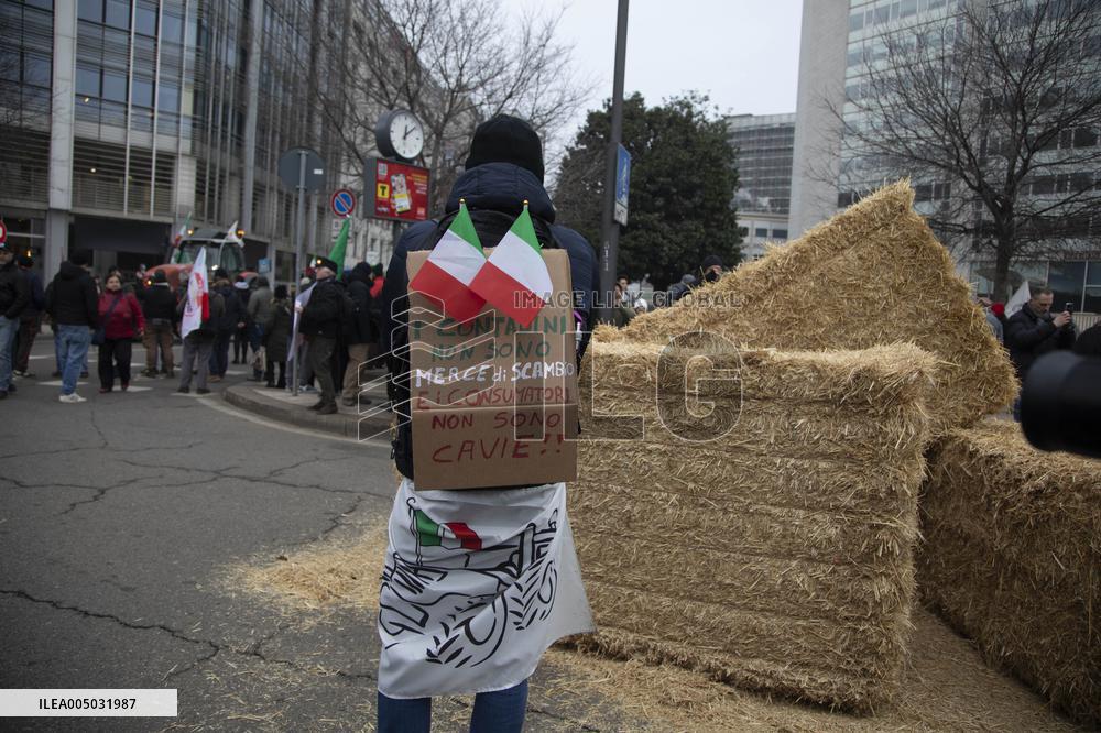 Milan, Piazza Duca D'Aosta, Demonstration to Say No to Approval of the Mercosur Treaty