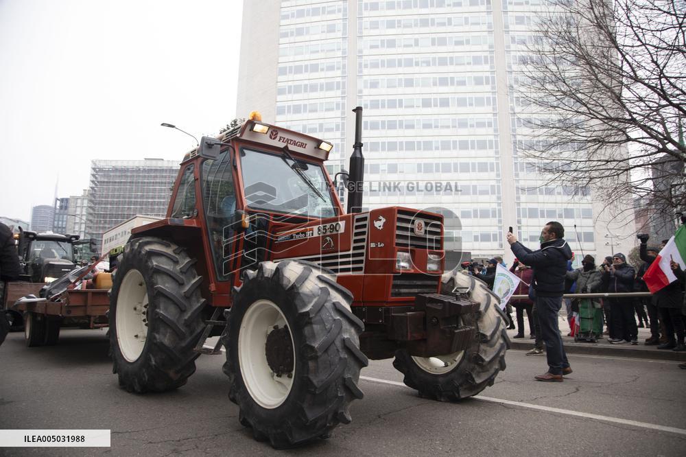 Milan, Piazza Duca D'Aosta, Demonstration to Say No to Approval of the Mercosur Treaty