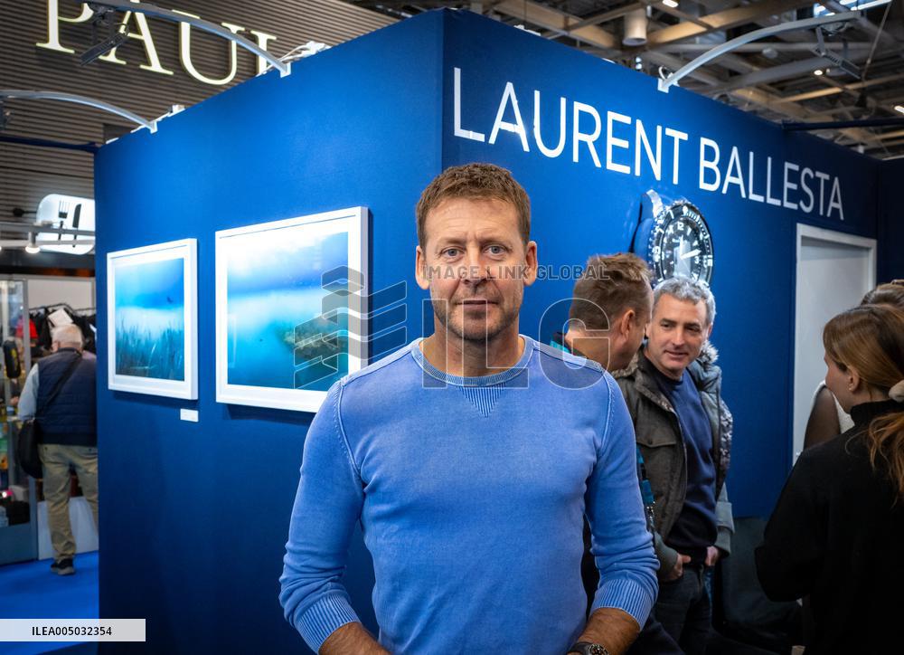 UW photographer Laurent Ballesta at Paris International Dive Show - Paris