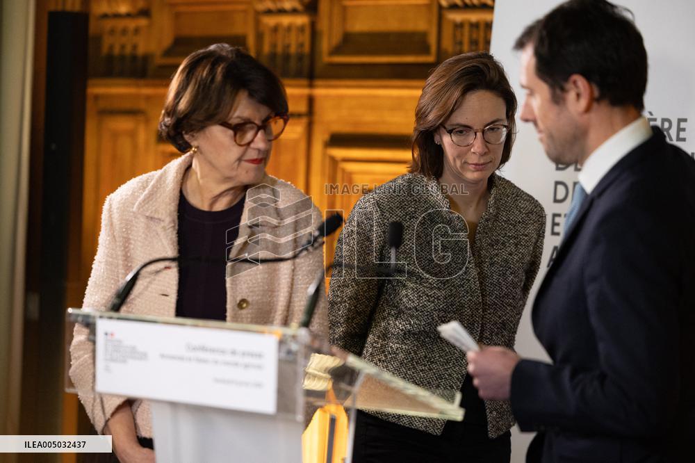 Press Conference at the Agricultural Ministry - Paris