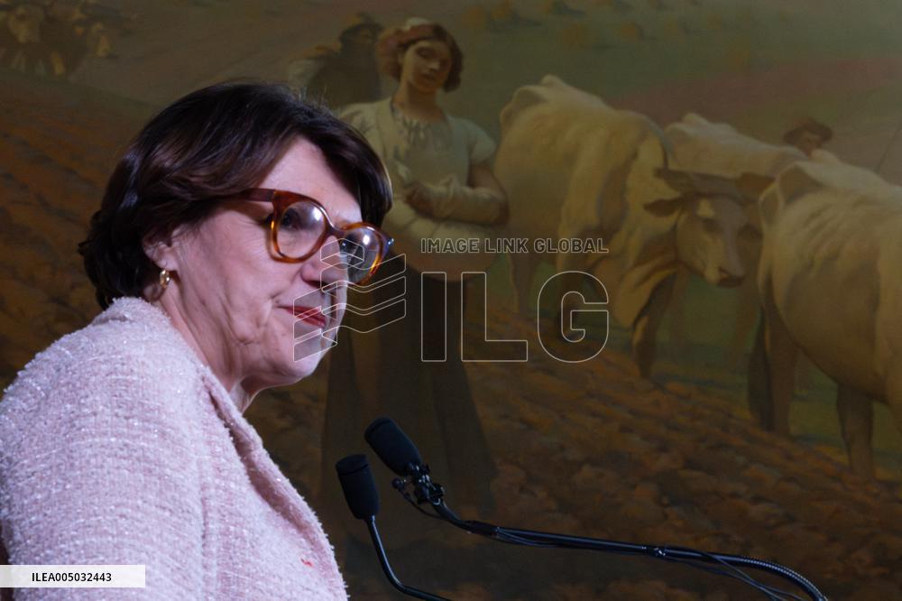 Press Conference at the Agricultural Ministry - Paris