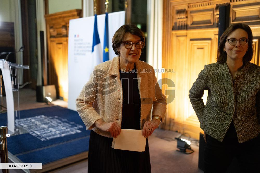 Press Conference at the Agricultural Ministry - Paris