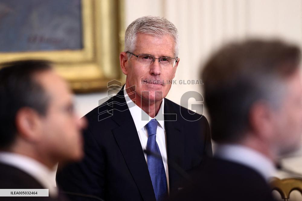 US President Donald Trump mets with oil executives in the East Room