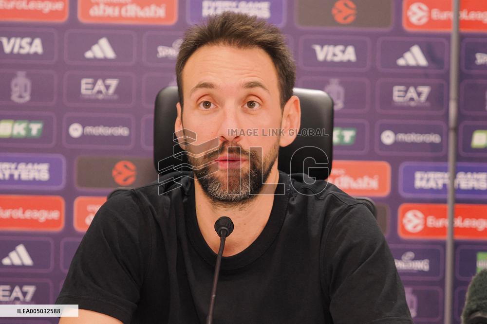 BASKET - Euroleague - EA7 Emporio Armani Milano vs Anadolu Efes