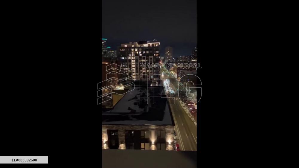 US: Noise Protest Targets Minneapolis Hotel Where ICE Agents Believed to be Staying 3