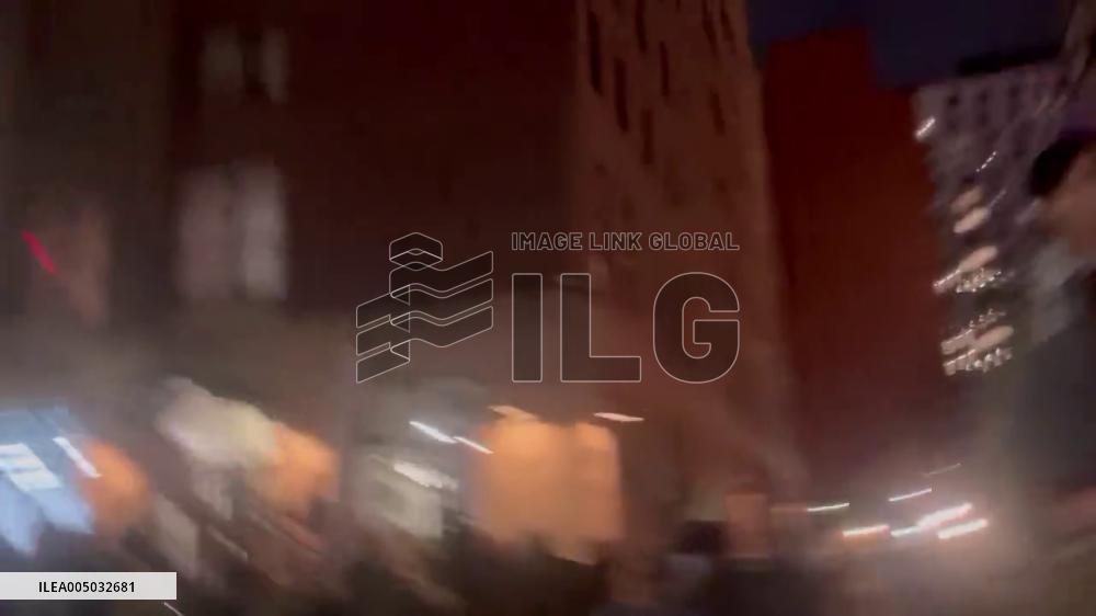 US: Noise Protest Targets Minneapolis Hotel Where ICE Agents Believed to be Staying 4