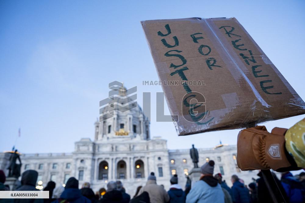 Protests Erupt After ICE Officer Fatally Shoots Renee Nicole Good - MN