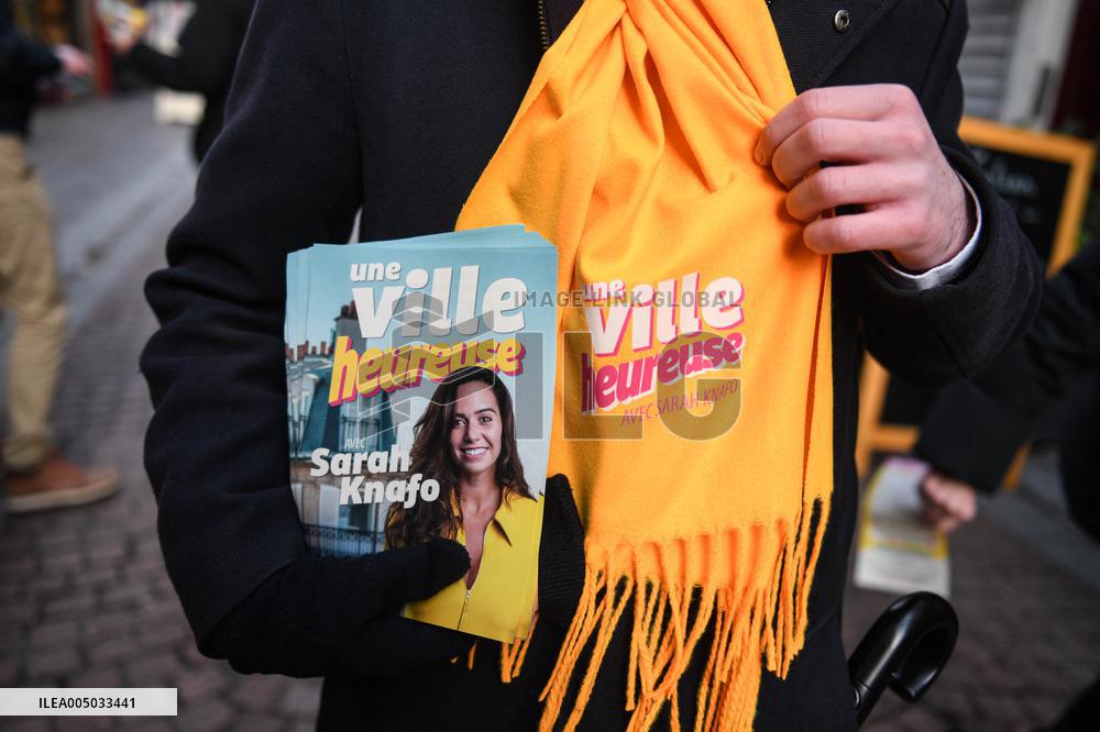 Sarah Knafo At Passy Market - Paris