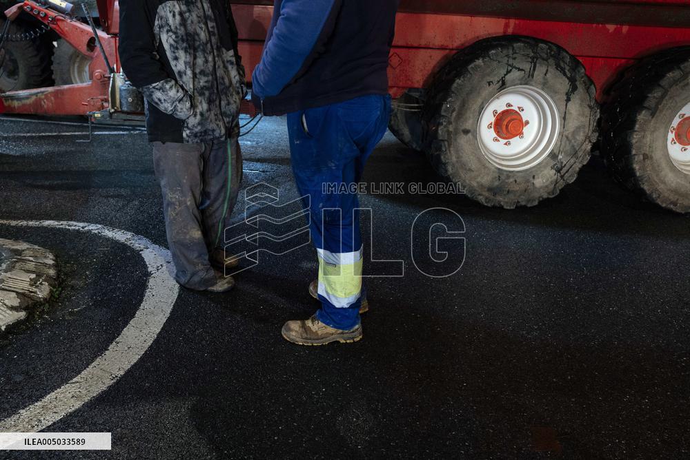 Farmers Protest in Montauban