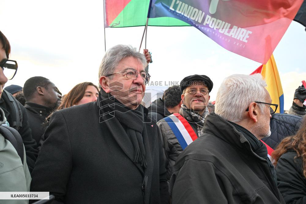 Jean Luc Melenchon At Pro Venezuela Rally - Lyon
