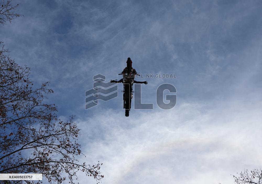 Pinguinos Winter Motorcycle Rally