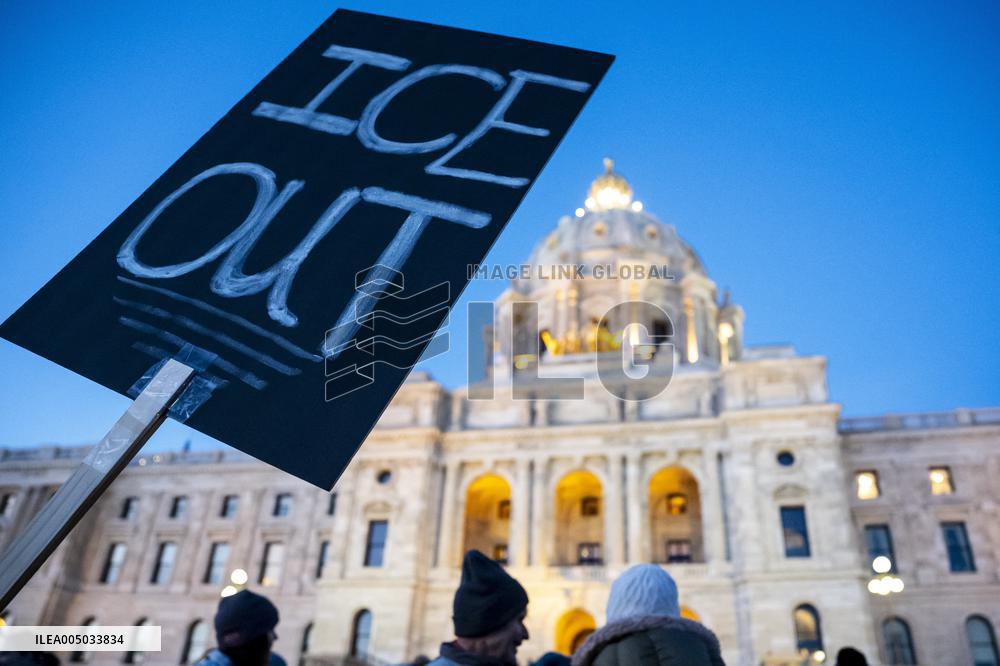 Protests Erupt After ICE Officer Fatally Shoots Renee Nicole Good - MN