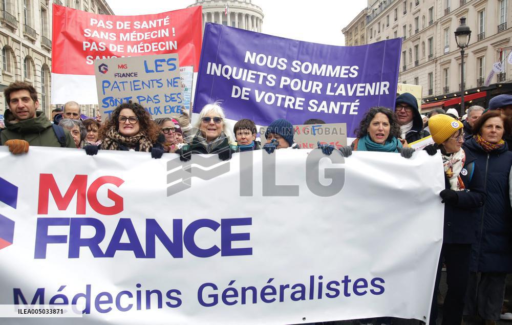 Doctors Protest - Paris