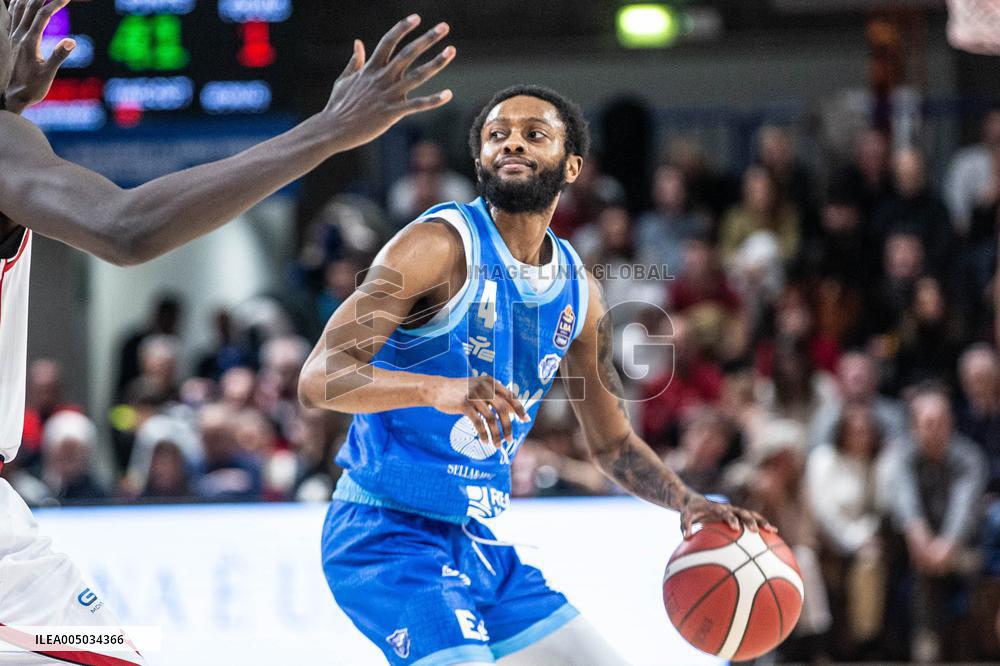 BASKET - Serie A - Una Hotels Reggio Emilia vs Banco di Sardegna Sassari