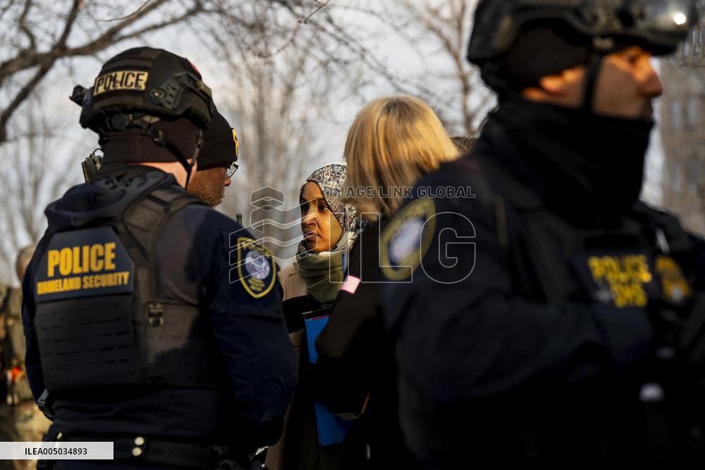 Kelly Morrison And Ilhan Omar At Federal Building - Minneapolis