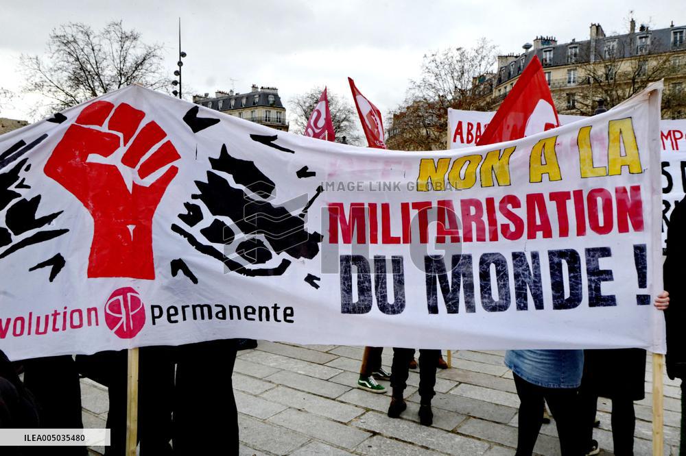 Rally Against US Intervention In Venezuela - Paris