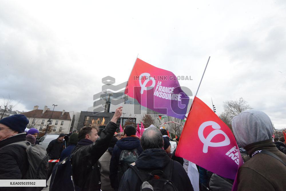 Rally Against US Intervention In Venezuela - Paris