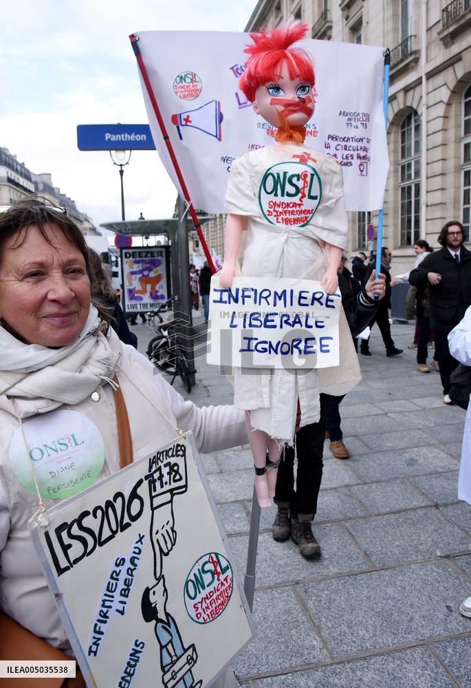 Liberal Doctors Demonstration - Paris