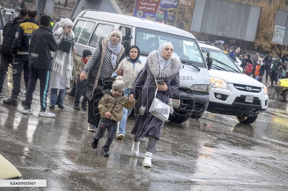 Civilians Flee Aleppo Amid Kurdish-Government Clashes