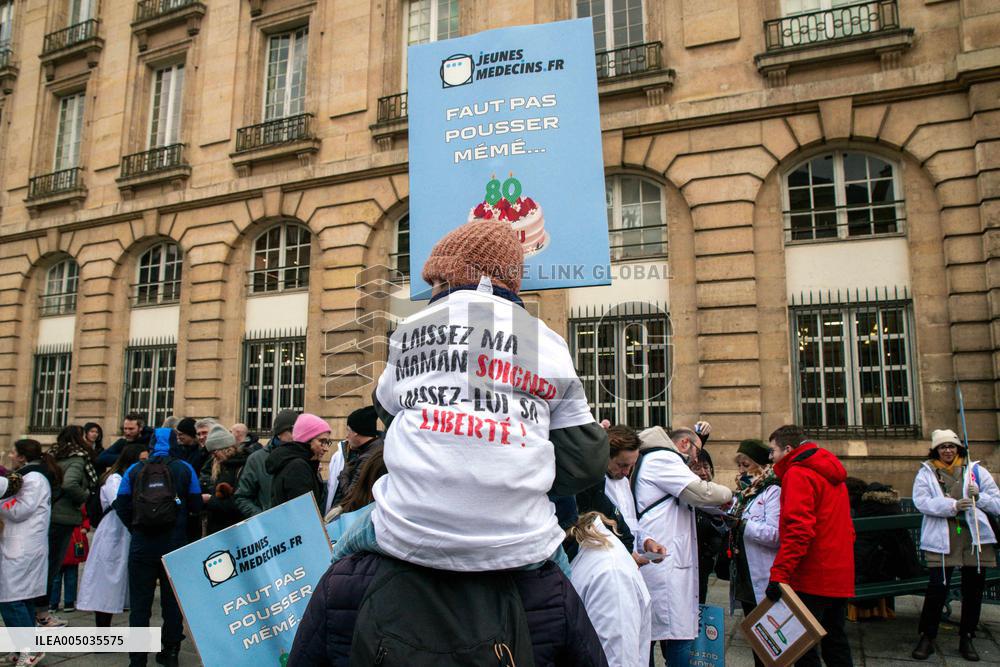 Doctors Protest Against Health Reform - Paris