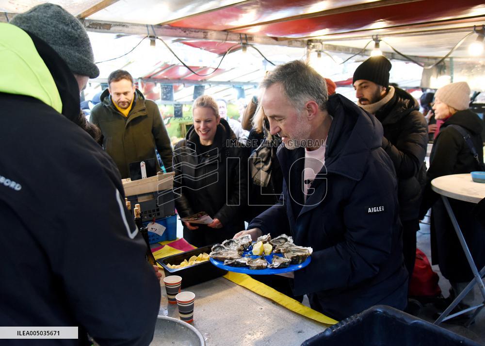 Emmanuel Gregoire, First Market Of The United Left - Paris