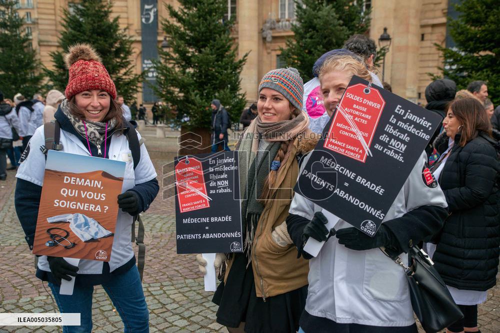 Doctors Protest Against Health Reform - Paris