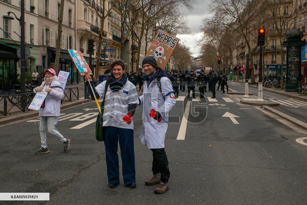 Doctors Protest Against Health Reform - Paris