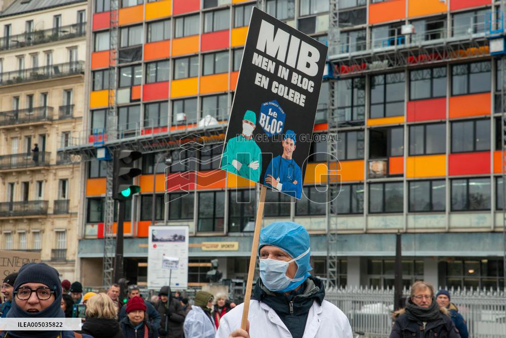 Doctors Protest Against Health Reform - Paris