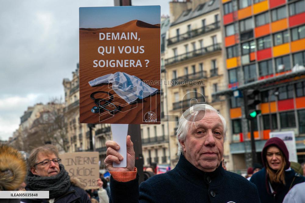 Doctors Protest Against Health Reform - Paris