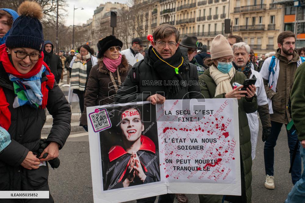 Doctors Protest Against Health Reform - Paris