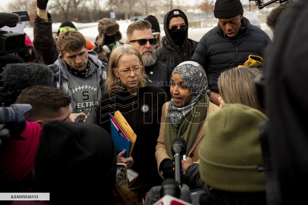 Kelly Morrison And Ilhan Omar At Federal Building - Minneapolis