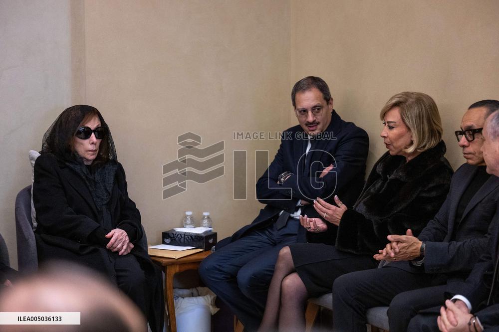 Rare Appearance Of Lebanese Singer Fayrouz At Her Son s Funeral - Bikfaya