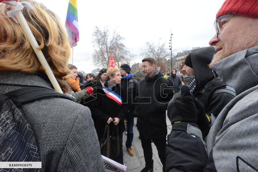 Rally Against US Intervention In Venezuela - Paris